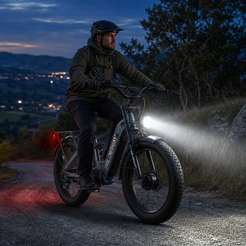 Wander Ultra front and rear lighting